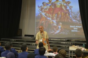 SJBC students learn about Hinduism