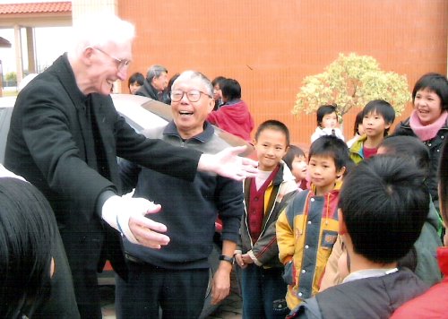 Fr Laurence visits Hong Kong